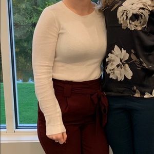 Off white Express XS thin, fitted sweater.